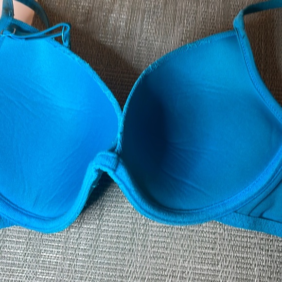 Sexy Aqua Lace Push-Up Bra - Picture 4 of 16